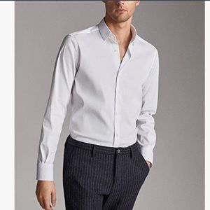 Mens Long Sleeve Slim Fit Dress Shirts.  ( brand new with tag )